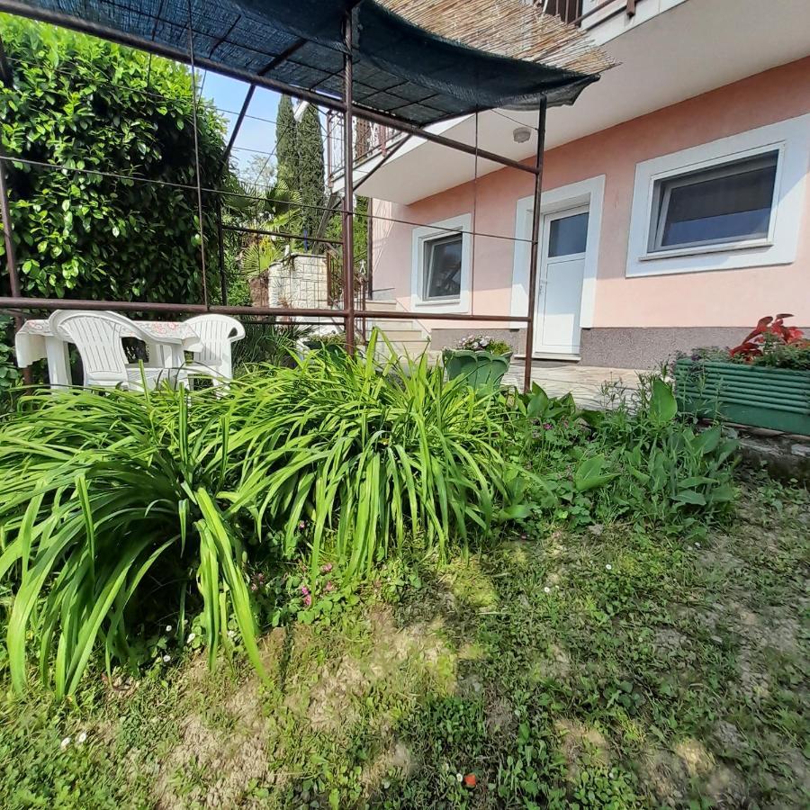 דירות לוסיה Apartma Mari מראה חיצוני תמונה